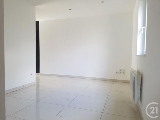 Appartement F2 à louer - 2 pièces - 41.99 m2 - VILLERS LE LAC - 25 - FRANCHE-COMTE - Century 21 Avenir Immobilier