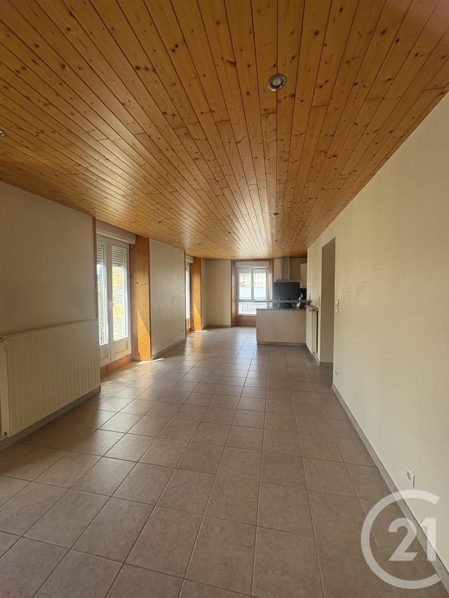 Appartement F4 à louer - 4 pièces - 88.28 m2 - MORTEAU - 25 - FRANCHE-COMTE - Century 21 Avenir Immobilier