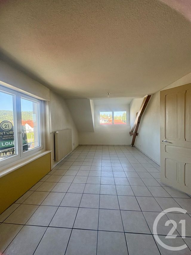 Appartement F4 à louer - 4 pièces - 70.0 m2 - LES FINS - 25 - FRANCHE-COMTE - Century 21 Avenir Immobilier