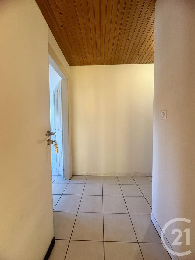 Appartement F4 à louer - 4 pièces - 70.0 m2 - LES FINS - 25 - FRANCHE-COMTE - Century 21 Avenir Immobilier