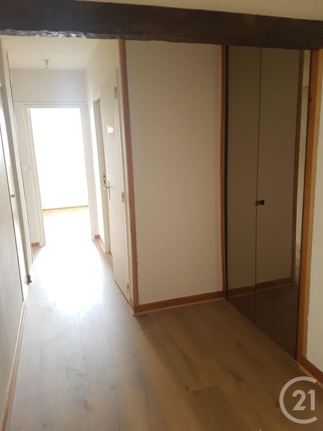 Appartement F3 à louer - 4 pièces - 62.23 m2 - MORTEAU - 25 - FRANCHE-COMTE - Century 21 Avenir Immobilier