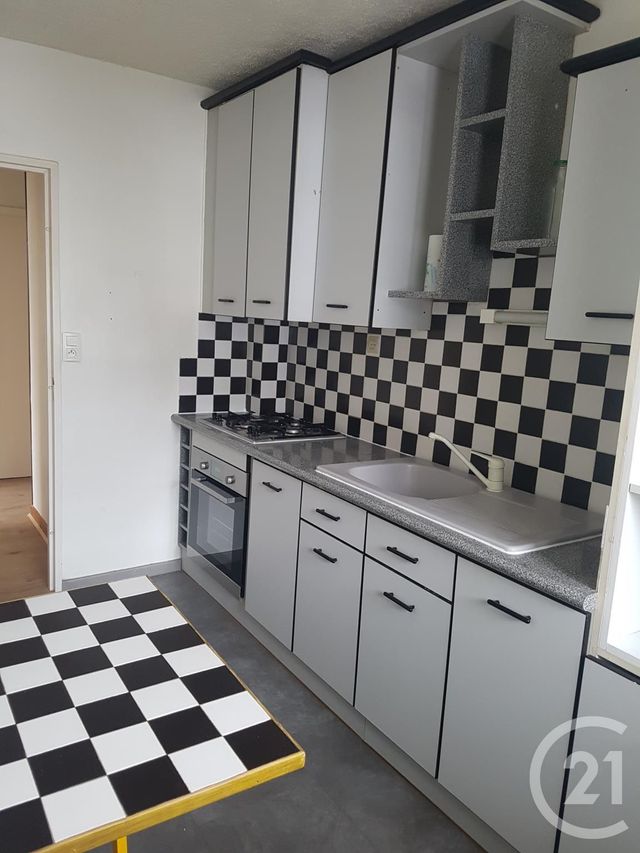 Appartement F3 à louer - 4 pièces - 62.23 m2 - MORTEAU - 25 - FRANCHE-COMTE - Century 21 Avenir Immobilier
