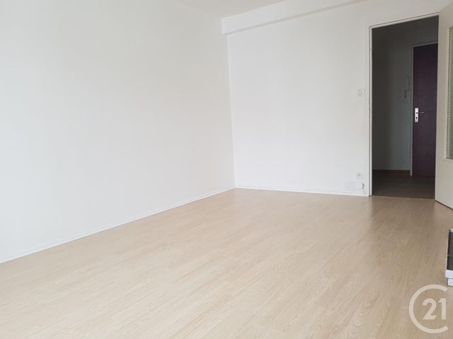 Appartement F3 à louer - 4 pièces - 62.23 m2 - MORTEAU - 25 - FRANCHE-COMTE - Century 21 Avenir Immobilier