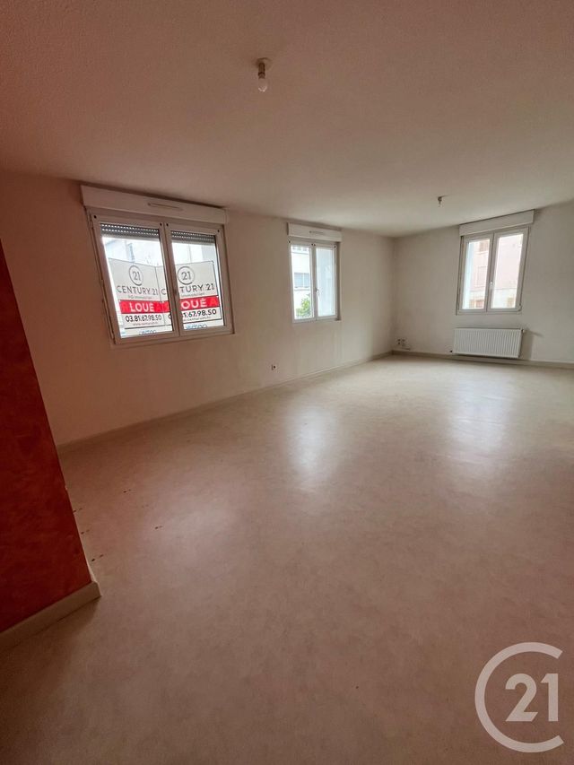 Appartement F2 à louer - 2 pièces - 68.43 m2 - MORTEAU - 25 - FRANCHE-COMTE - Century 21 Avenir Immobilier