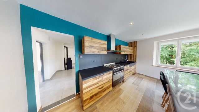 Appartement T4 à louer - 4 pièces - 110.55 m2 - GRAND COMBE CHATELEU - 25 - FRANCHE-COMTE - Century 21 Avenir Immobilier