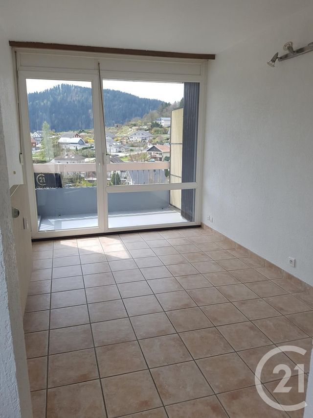 Appartement F2 à louer - 2 pièces - 40.0 m2 - VILLERS LE LAC - 25 - FRANCHE-COMTE - Century 21 Avenir Immobilier