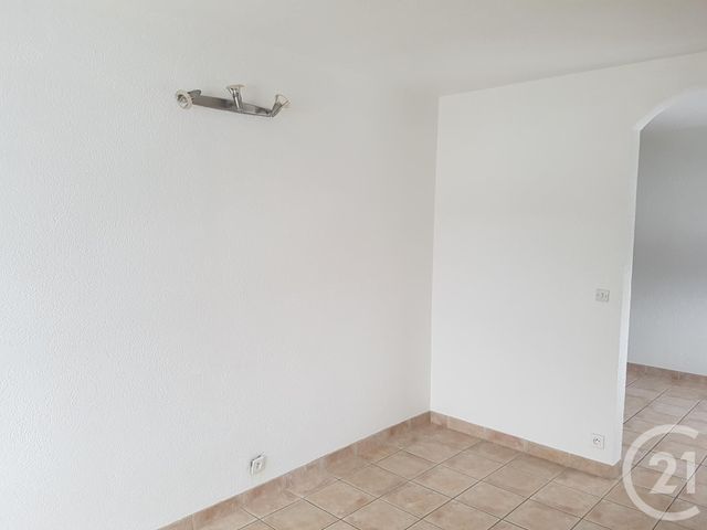 Appartement F2 à louer - 2 pièces - 40.0 m2 - VILLERS LE LAC - 25 - FRANCHE-COMTE - Century 21 Avenir Immobilier