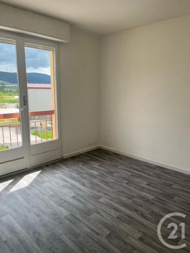 Appartement F2 à louer - 2 pièces - 45.54 m2 - MORTEAU - 25 - FRANCHE-COMTE - Century 21 Avenir Immobilier