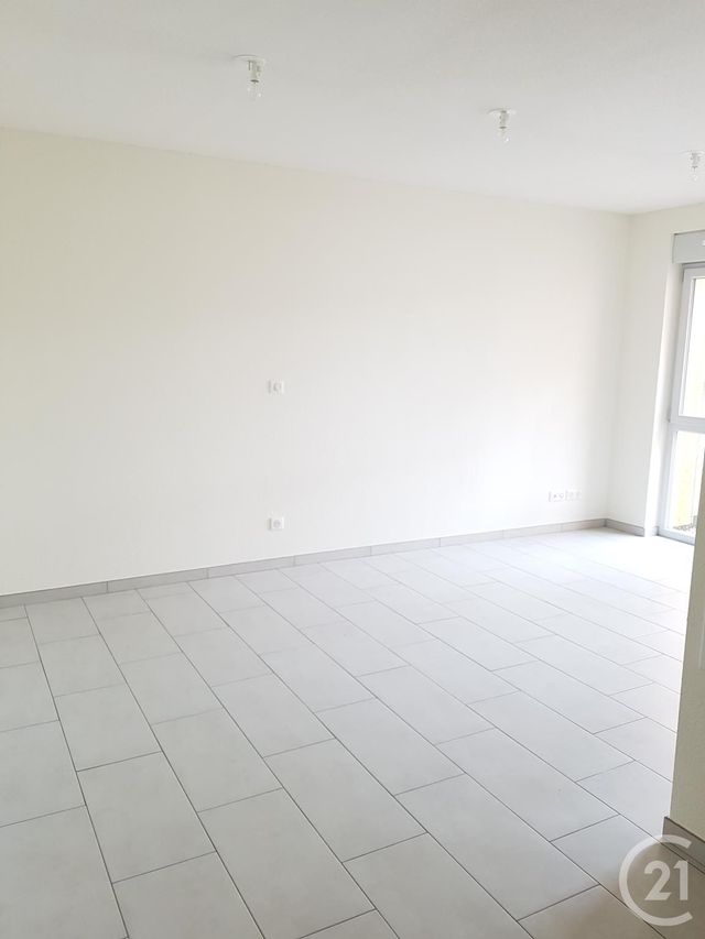 Appartement F1 à louer - 1 pièce - 26.0 m2 - LES FINS - 25 - FRANCHE-COMTE - Century 21 Avenir Immobilier