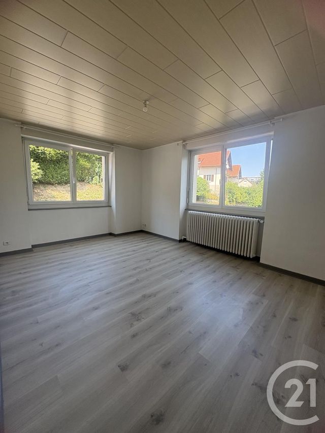 Appartement F4 à louer - 4 pièces - 96.81 m2 - MORTEAU - 25 - FRANCHE-COMTE - Century 21 Avenir Immobilier