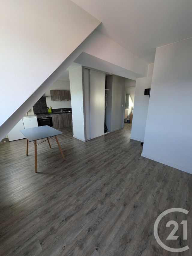 Appartement F2 à louer - 2 pièces - 42.8 m2 - MORTEAU - 25 - FRANCHE-COMTE - Century 21 Avenir Immobilier