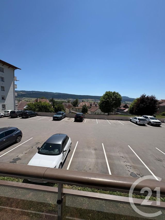 Appartement F3 à louer - 3 pièces - 72.0 m2 - MORTEAU - 25 - FRANCHE-COMTE - Century 21 Avenir Immobilier