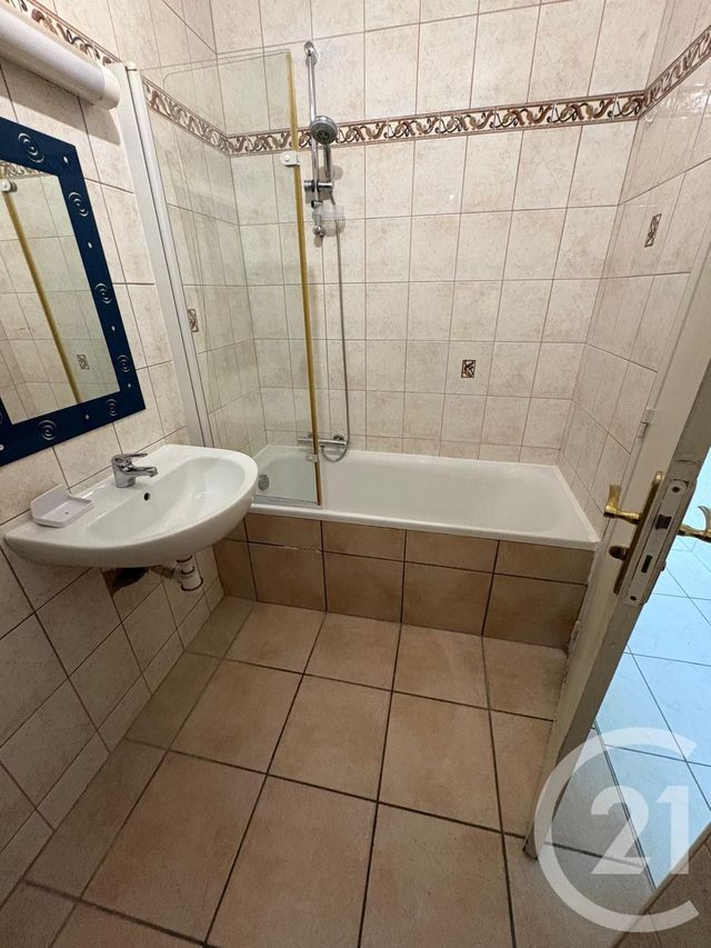 Appartement F3 à louer - 3 pièces - 72.0 m2 - MORTEAU - 25 - FRANCHE-COMTE - Century 21 Avenir Immobilier
