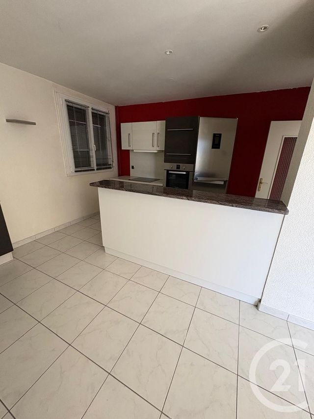 Appartement F3 à louer - 3 pièces - 72.0 m2 - MORTEAU - 25 - FRANCHE-COMTE - Century 21 Avenir Immobilier