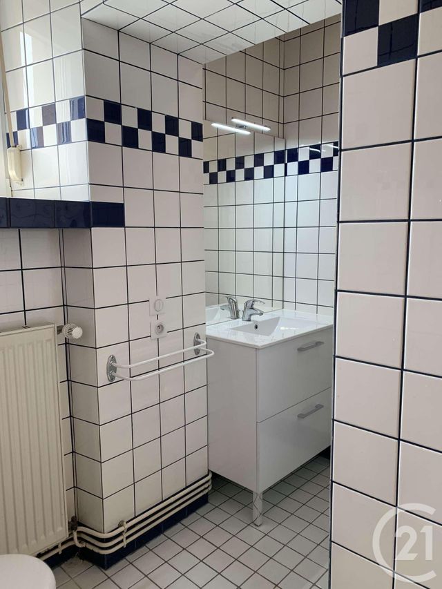 Appartement F1 à louer - 1 pièce - 38.64 m2 - MORTEAU - 25 - FRANCHE-COMTE - Century 21 Avenir Immobilier