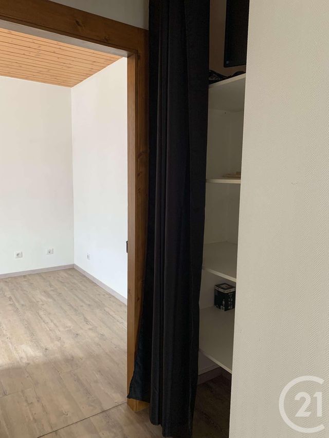 Appartement F1 à louer - 1 pièce - 38.64 m2 - MORTEAU - 25 - FRANCHE-COMTE - Century 21 Avenir Immobilier