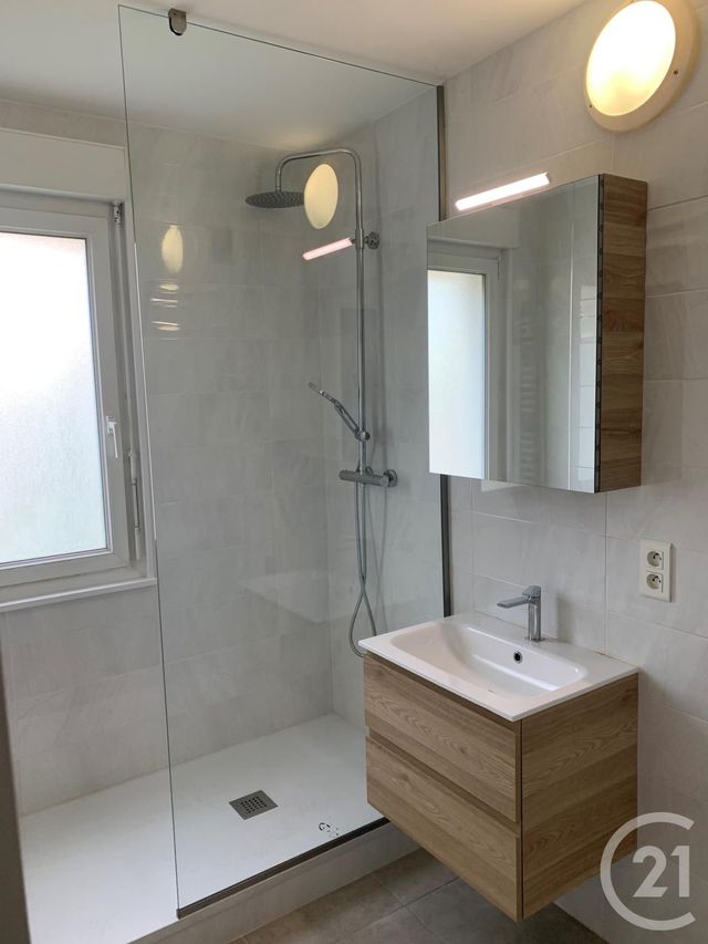 Appartement F3 à louer - 3 pièces - 66.75 m2 - MORTEAU - 25 - FRANCHE-COMTE - Century 21 Avenir Immobilier