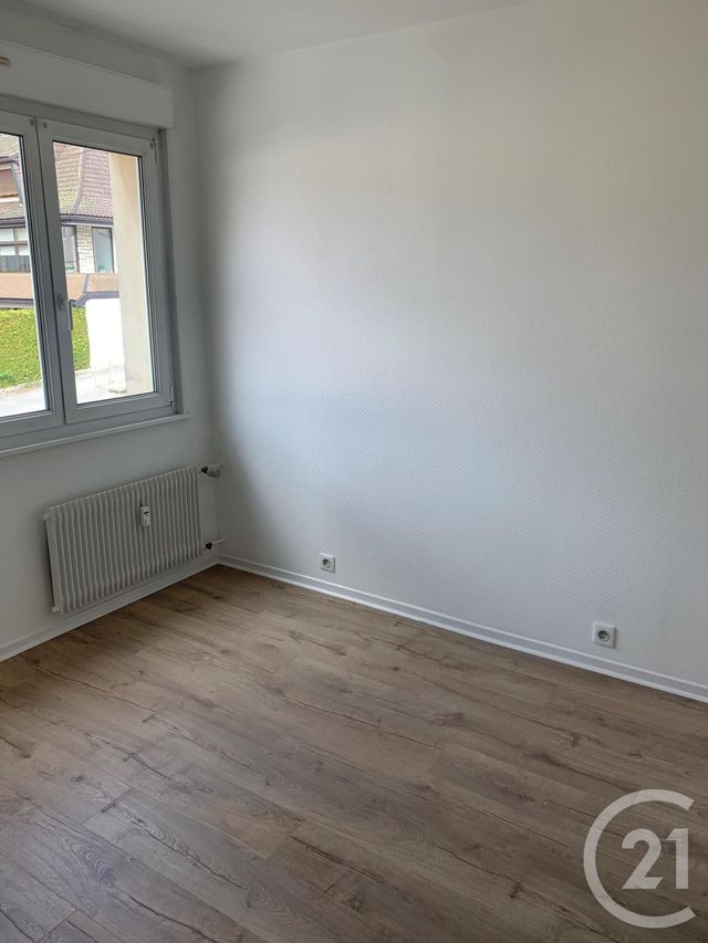 Appartement F3 à louer - 3 pièces - 66.75 m2 - MORTEAU - 25 - FRANCHE-COMTE - Century 21 Avenir Immobilier