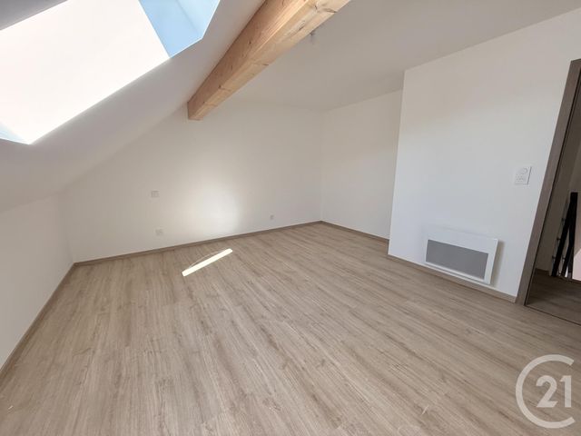 Appartement à louer - 3 pièces - 74.38 m2 - NOEL CERNEUX - 25 - FRANCHE-COMTE - Century 21 Avenir Immobilier