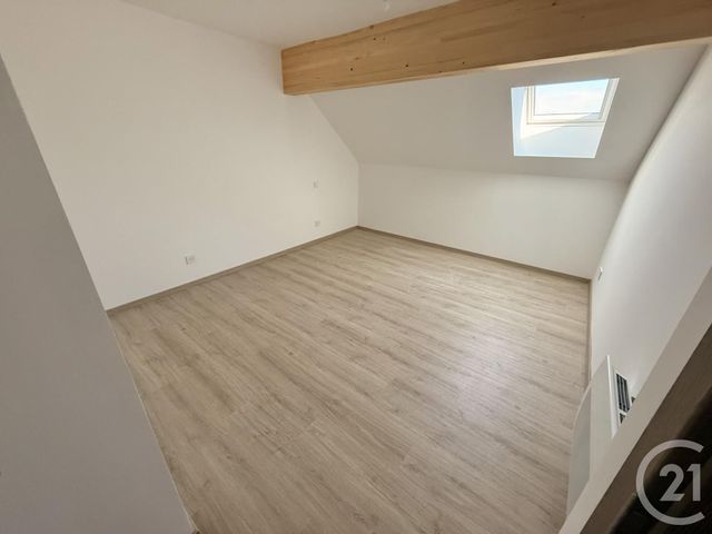 Appartement à louer - 3 pièces - 74.38 m2 - NOEL CERNEUX - 25 - FRANCHE-COMTE - Century 21 Avenir Immobilier