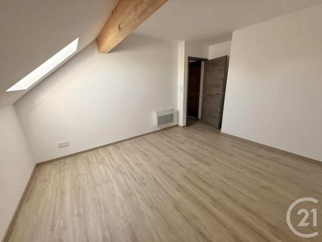 Appartement à louer - 3 pièces - 74.38 m2 - NOEL CERNEUX - 25 - FRANCHE-COMTE - Century 21 Avenir Immobilier