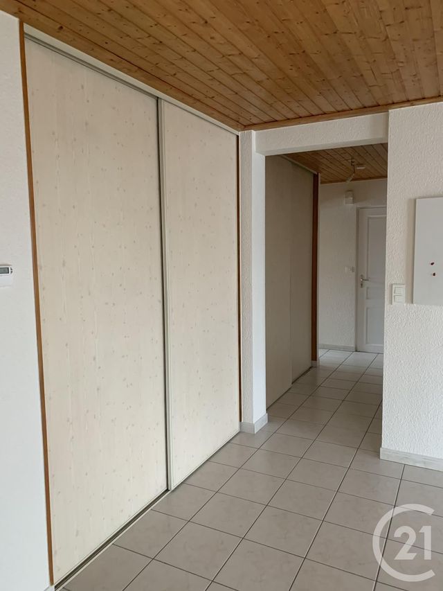 Appartement F4 à louer - 4 pièces - 88.36 m2 - GILLEY - 25 - FRANCHE-COMTE - Century 21 Avenir Immobilier