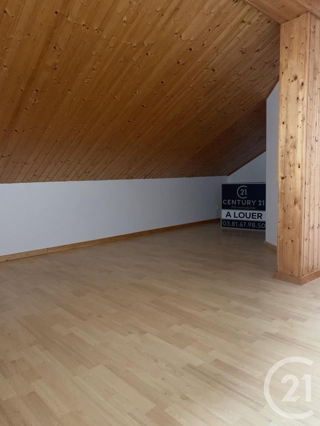 Appartement F4 à louer - 4 pièces - 88.36 m2 - GILLEY - 25 - FRANCHE-COMTE - Century 21 Avenir Immobilier