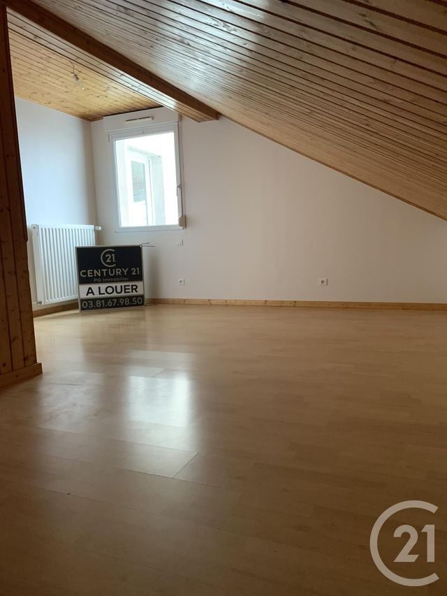 Appartement F4 à louer - 4 pièces - 88.36 m2 - GILLEY - 25 - FRANCHE-COMTE - Century 21 Avenir Immobilier