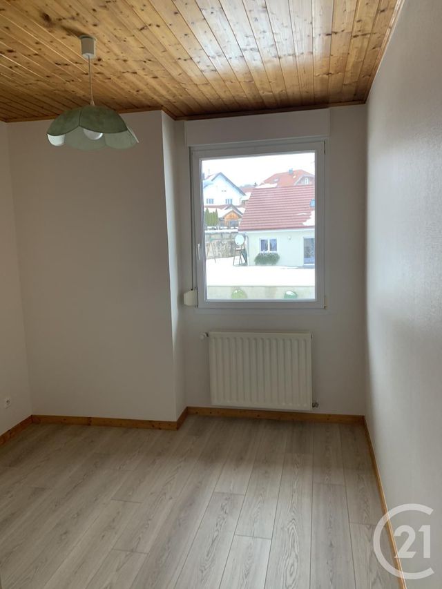 Appartement F4 à louer - 4 pièces - 88.36 m2 - GILLEY - 25 - FRANCHE-COMTE - Century 21 Avenir Immobilier