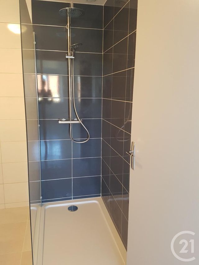Appartement F3 à louer - 3 pièces - 59.44 m2 - LA LONGEVILLE - 25 - FRANCHE-COMTE - Century 21 Avenir Immobilier