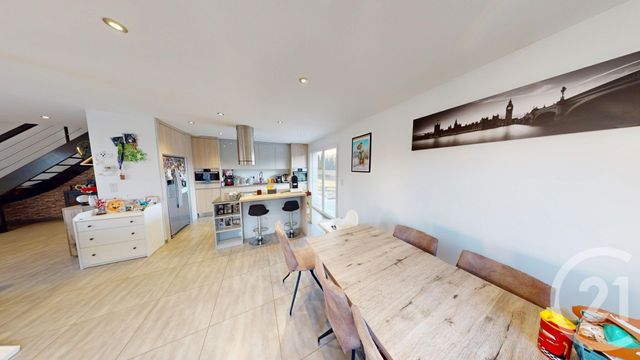 maison à vendre - 5 pièces - 135.65 m2 - LE RUSSEY - 25 - FRANCHE-COMTE - Century 21 Avenir Immobilier