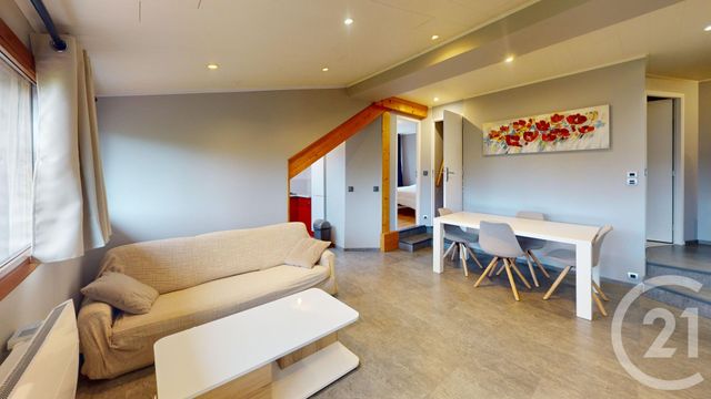 Appartement F2 bis à louer - 3 pièces - 50.25 m2 - LE RUSSEY - 25 - FRANCHE-COMTE - Century 21 Avenir Immobilier