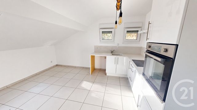 Appartement F3 à vendre - 3 pièces - 70.55 m2 - MORTEAU - 25 - FRANCHE-COMTE - Century 21 Avenir Immobilier