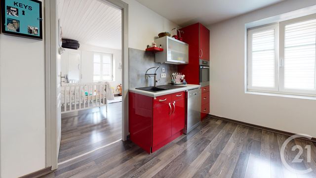 Appartement T4 à vendre - 4 pièces - 108.8 m2 - LE LUHIER - 25 - FRANCHE-COMTE - Century 21 Pg Immobilier Appartement T4 à vendre - 4 pièces - 108.8 m2 - LE LUHIER - 25 - FRANCHE-COMTE - Century 21 Pg Immobilier