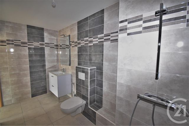 Appartement T2 à vendre - 2 pièces - 47.02 m2 - MORTEAU - 25 - FRANCHE-COMTE - Century 21 Pg Immobilier Appartement T2 à vendre - 2 pièces - 47.02 m2 - MORTEAU - 25 - FRANCHE-COMTE - Century 21 Pg Immobilier