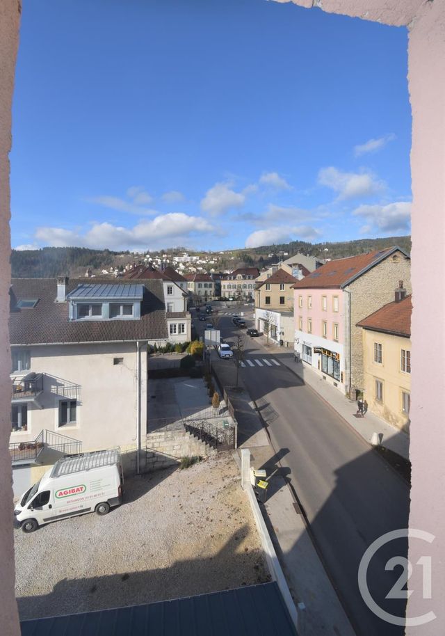 Afficher la photo en grand Appartement F3 à vendre - 4 pièces - 99.09 m2 - MORTEAU - 25 - FRANCHE-COMTE - Century 21 Pg Immobilier