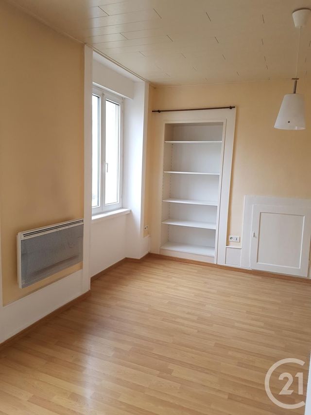 Appartement F1 à louer - 1 pièce - 19.0 m2 - MORTEAU - 25 - FRANCHE-COMTE - Century 21 Pg Immobilier Appartement F1 à louer - 1 pièce - 19.0 m2 - MORTEAU - 25 - FRANCHE-COMTE - Century 21 Pg Immobilier