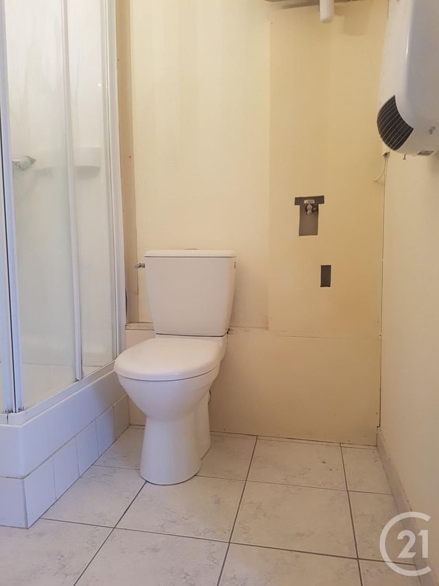 Appartement F1 à louer - 1 pièce - 19.0 m2 - MORTEAU - 25 - FRANCHE-COMTE - Century 21 Pg Immobilier Appartement F1 à louer - 1 pièce - 19.0 m2 - MORTEAU - 25 - FRANCHE-COMTE - Century 21 Pg Immobilier