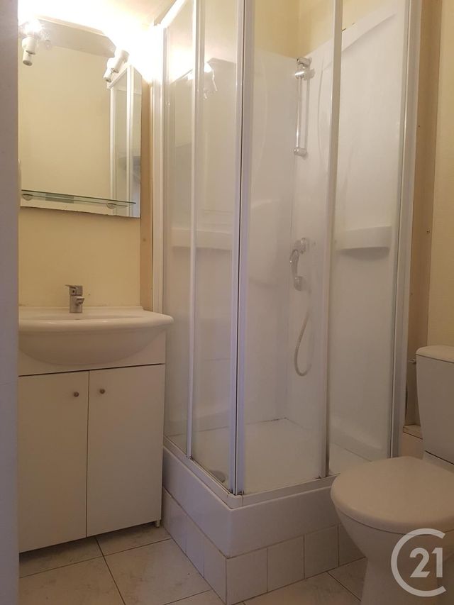 Appartement F1 à louer - 1 pièce - 19.0 m2 - MORTEAU - 25 - FRANCHE-COMTE - Century 21 Pg Immobilier Appartement F1 à louer - 1 pièce - 19.0 m2 - MORTEAU - 25 - FRANCHE-COMTE - Century 21 Pg Immobilier