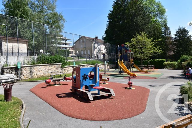 Appartement T2 à vendre - 2 pièces - 53.83 m2 - MORTEAU - 25 - FRANCHE-COMTE - Century 21 Pg Immobilier Appartement T2 à vendre - 2 pièces - 53.83 m2 - MORTEAU - 25 - FRANCHE-COMTE - Century 21 Pg Immobilier