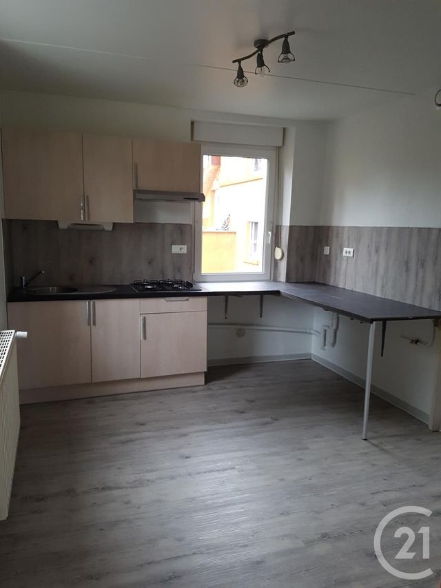Appartement F3 à louer - 4 pièces - 75.33 m2 - MORTEAU - 25 - FRANCHE-COMTE - Century 21 Pg Immobilier Appartement F3 à louer - 4 pièces - 75.33 m2 - MORTEAU - 25 - FRANCHE-COMTE - Century 21 Pg Immobilier