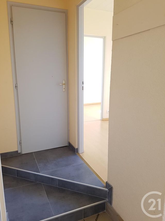 Afficher la photo en grand Appartement F2 à louer - 3 pièces - 40.5 m2 - MORTEAU - 25 - FRANCHE-COMTE - Century 21 Pg Immobilier