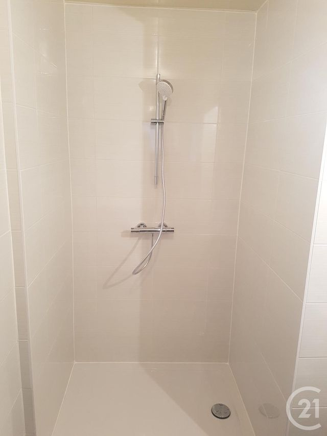 Afficher la photo en grand Appartement F2 à louer - 3 pièces - 40.5 m2 - MORTEAU - 25 - FRANCHE-COMTE - Century 21 Pg Immobilier