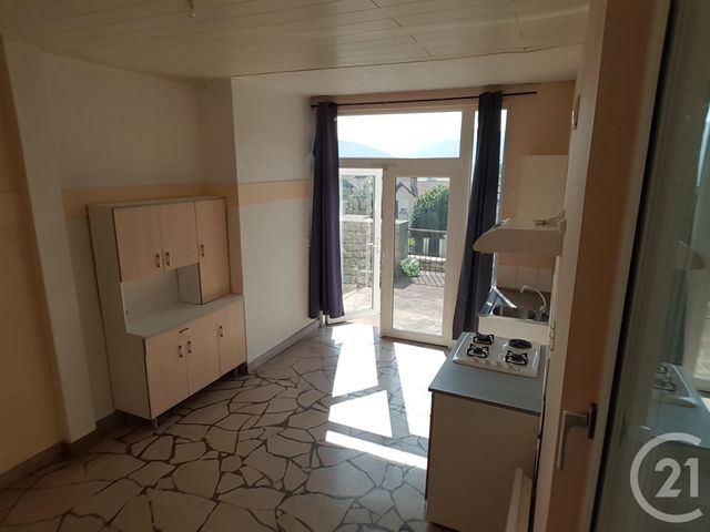 Afficher la photo en grand Appartement F2 à louer - 3 pièces - 40.5 m2 - MORTEAU - 25 - FRANCHE-COMTE - Century 21 Pg Immobilier