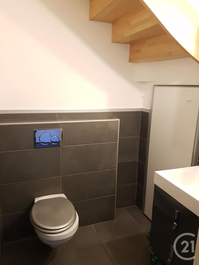 Afficher la photo en grand Appartement F4 à louer - 4 pièces - 85.0 m2 - MONTLEBON - 25 - FRANCHE-COMTE - Century 21 Pg Immobilier