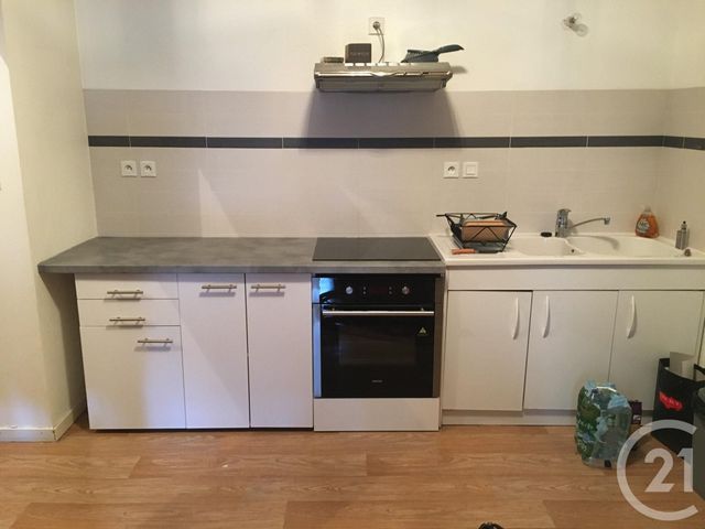 Afficher la photo en grand Appartement F4 à louer - 4 pièces - 93.0 m2 - MORTEAU - 25 - FRANCHE-COMTE - Century 21 Pg Immobilier