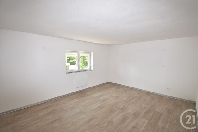 Afficher la photo en grand Appartement T3 à vendre - 3 pièces - 66.25 m2 - MORTEAU - 25 - FRANCHE-COMTE - Century 21 Pg Immobilier