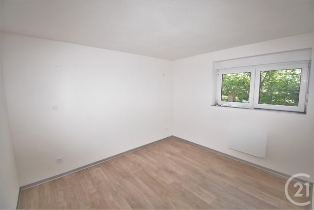 Afficher la photo en grand Appartement T3 à vendre - 3 pièces - 66.25 m2 - MORTEAU - 25 - FRANCHE-COMTE - Century 21 Pg Immobilier