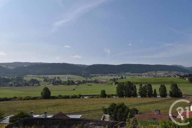 Afficher la photo en grand Appartement T3 à vendre - 3 pièces - 56.84 m2 - MORTEAU - 25 - FRANCHE-COMTE - Century 21 Pg Immobilier