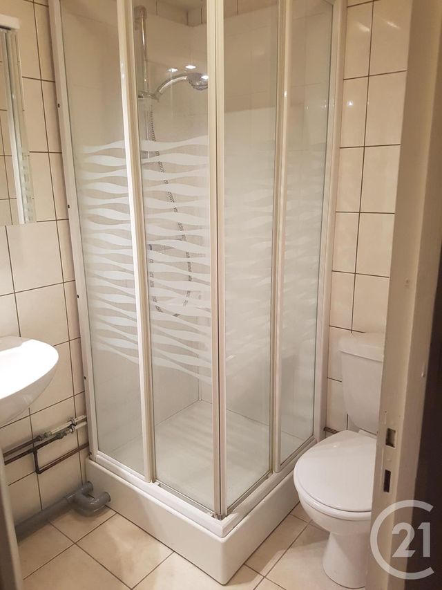 Afficher la photo en grand Appartement à louer - 2 pièces - 24.7 m2 - VILLERS LE LAC - 25 - FRANCHE-COMTE - Century 21 Pg Immobilier
